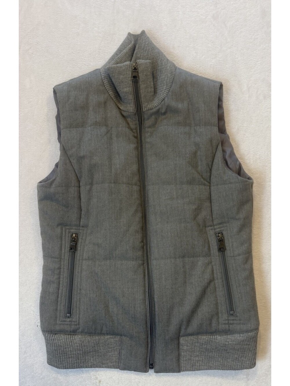 BANANA REPUBLIC Gray Herringbone Quilted Full Zippered Vest Size XS